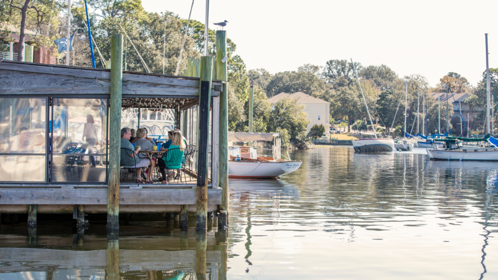 Welcome to the waterfront: Experience Panama City's blend of maritime charm and dining delights.